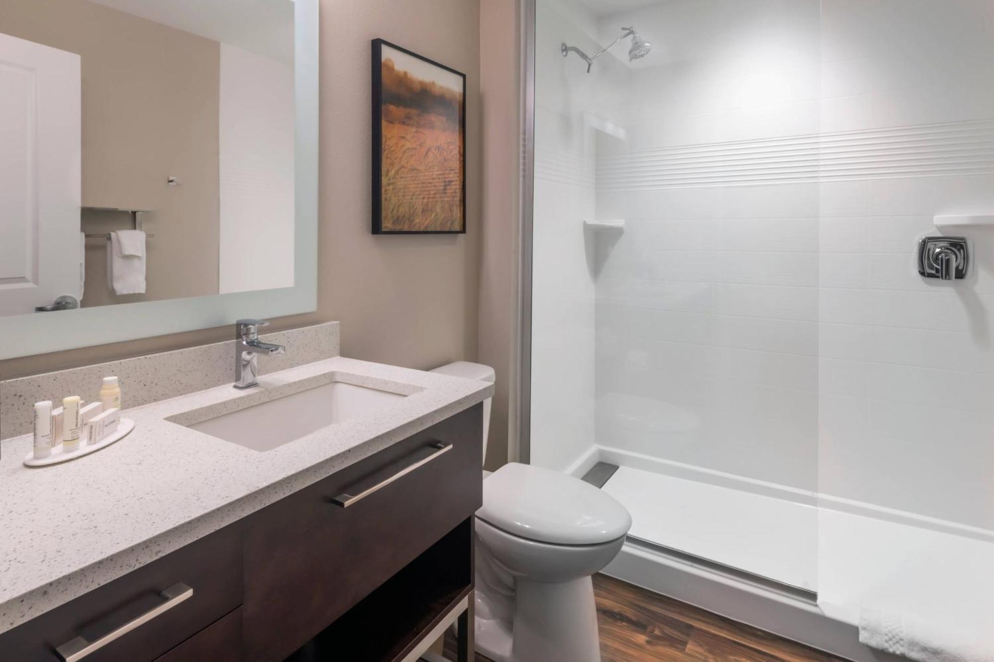 Towneplace Suites By Marriott Hays Buitenkant foto